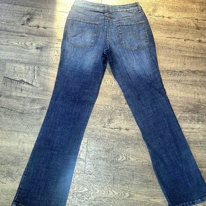Women's LEE Platinum Label Curvy Fit Boot Cut Size 6 Medium Rise